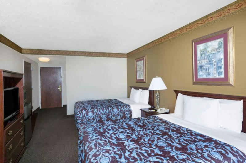 Days Inn & Suites By Wyndham Pocahontas Exterior foto